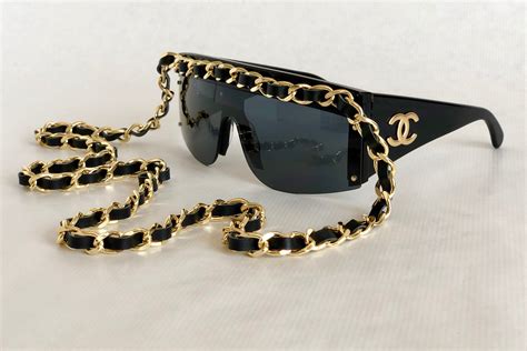 chanel gold chain sunglasses|chanel sunglasses with on side.